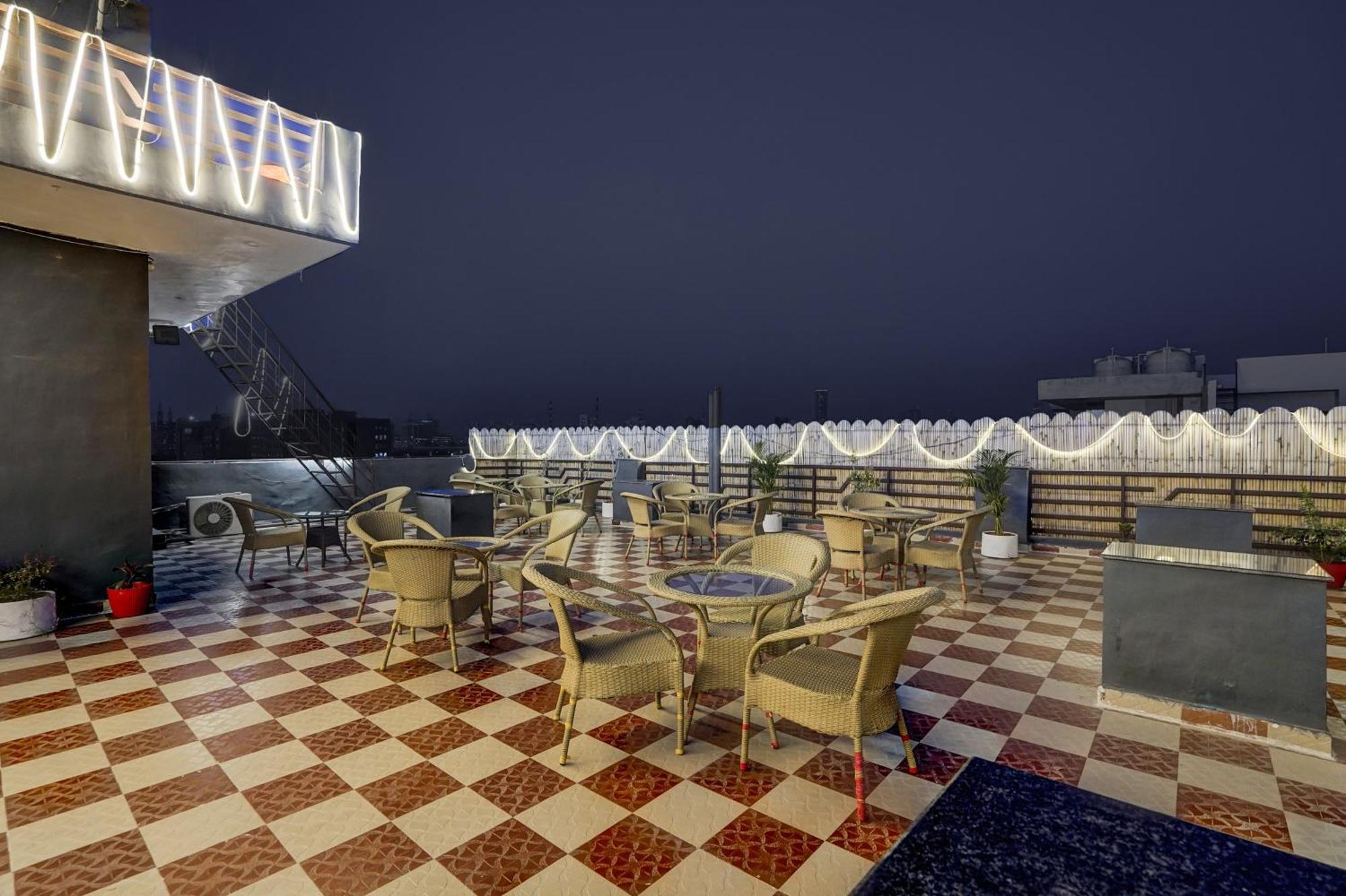 Townhouse Cloud Bay Hotel Gurgaon Luaran gambar