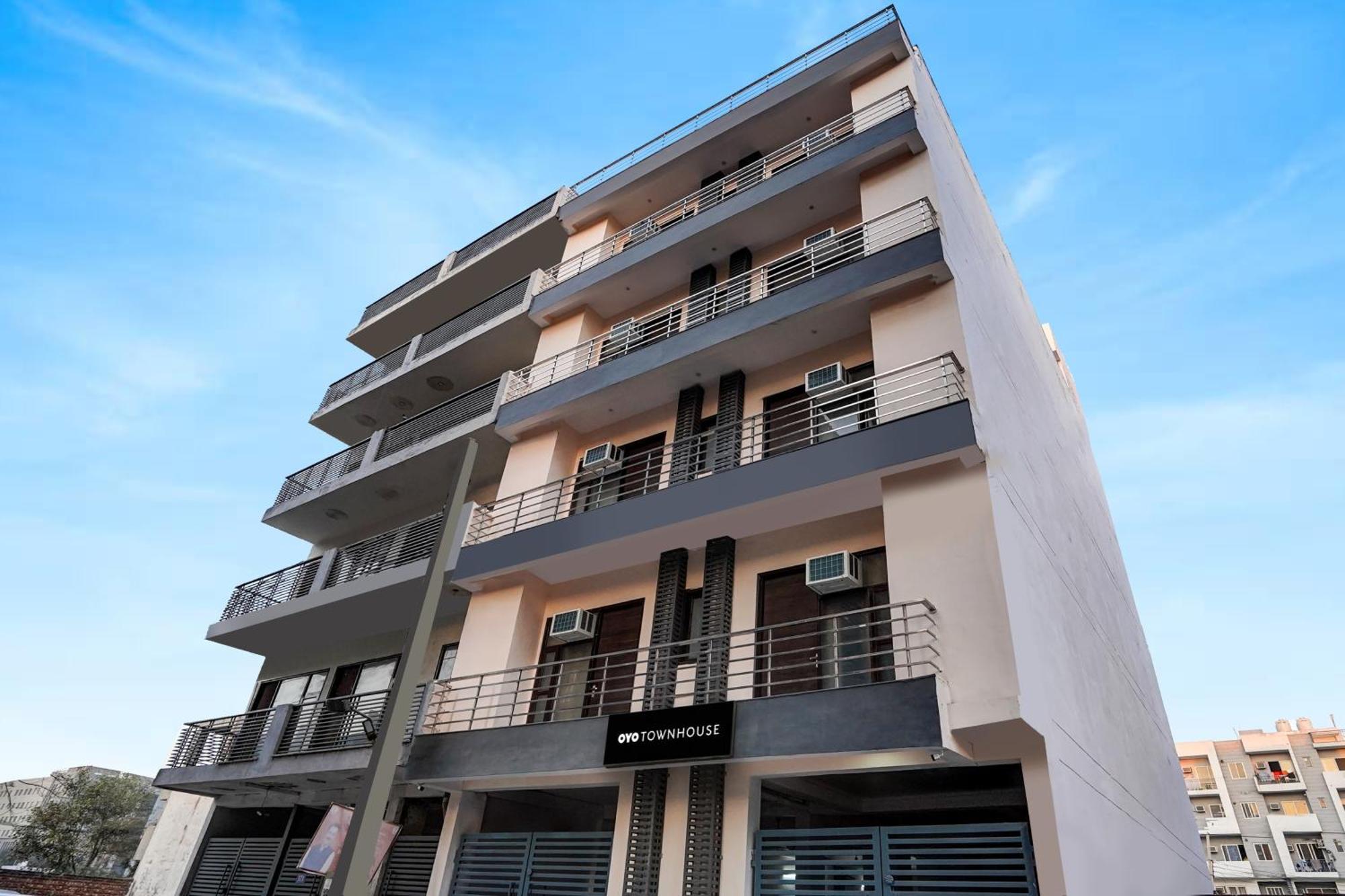 Townhouse Cloud Bay Hotel Gurgaon Luaran gambar