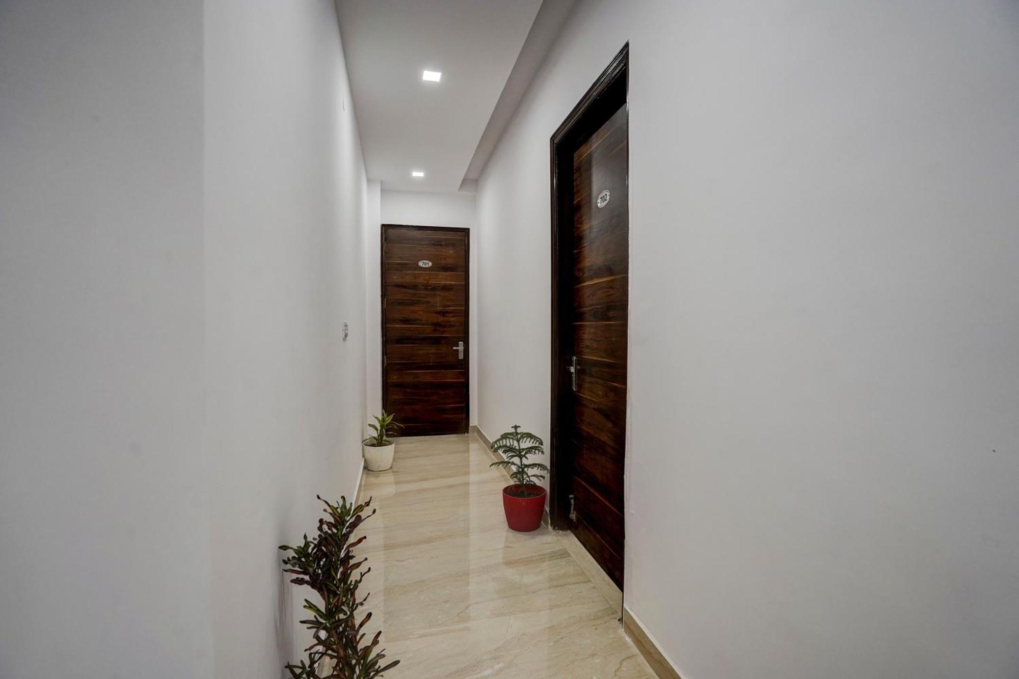 Townhouse Cloud Bay Hotel Gurgaon Luaran gambar