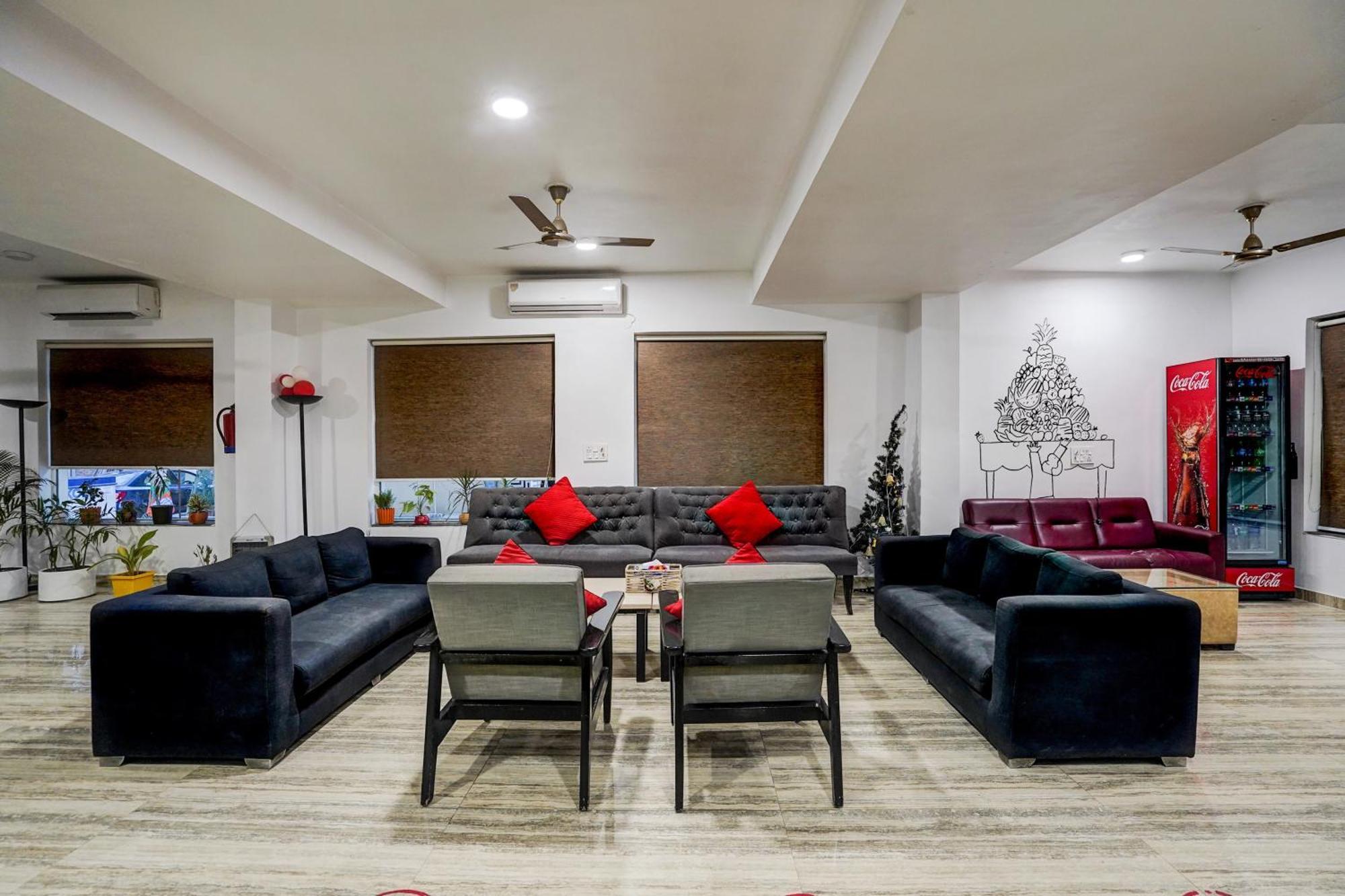 Townhouse Cloud Bay Hotel Gurgaon Luaran gambar